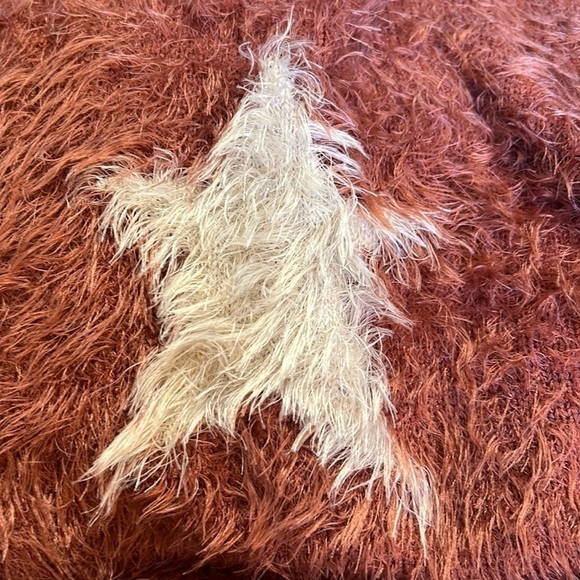 Lush Mulberry Colored Fuzzy Sweater With Stars Size Medium - Picture 2 of 6